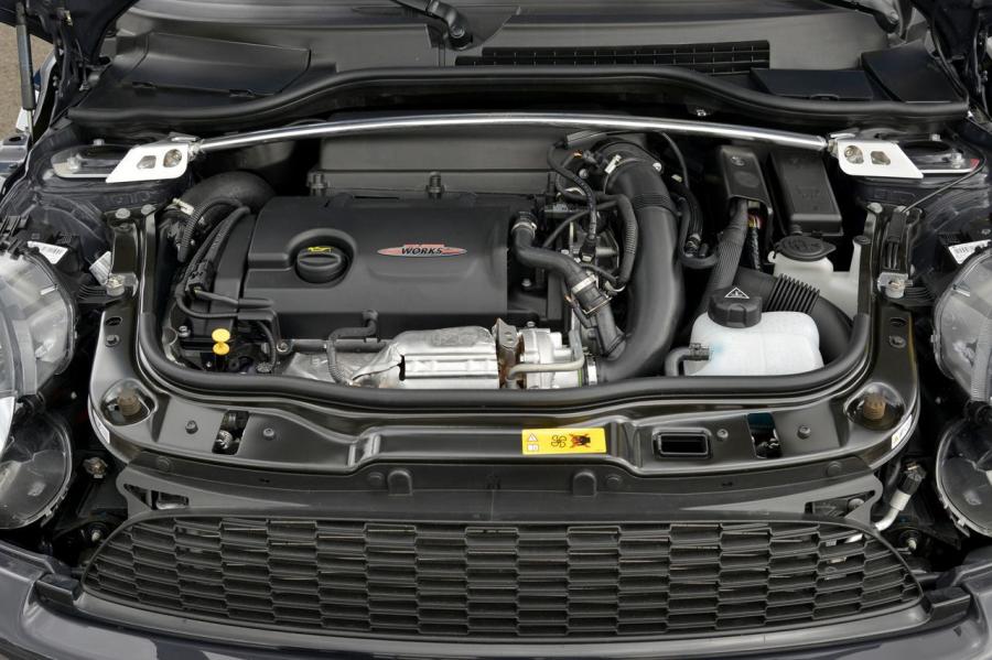  Mini Cooper GP JCW 2014 года  (фото 16 из 92)